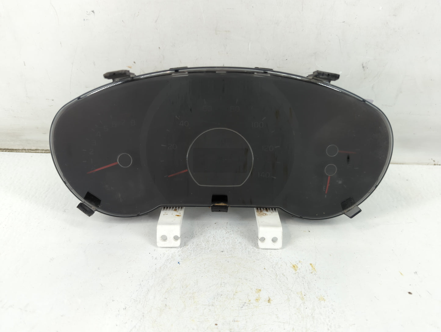 2017-2019 Kia Soul Instrument Cluster Speedometer Gauges P/N:94006-B2720 Fits Fits 2017 2018 2019 OEM Used Auto Parts - Oemu
