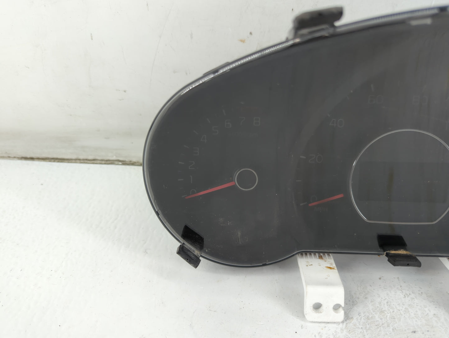 2017-2019 Kia Soul Instrument Cluster Speedometer Gauges P/N:94006-B2720 Fits Fits 2017 2018 2019 OEM Used Auto Parts - Oemu