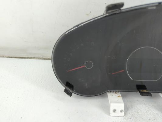 2017-2019 Kia Soul Instrument Cluster Speedometer Gauges P/N:94006-B2720 Fits Fits 2017 2018 2019 OEM Used Auto Parts