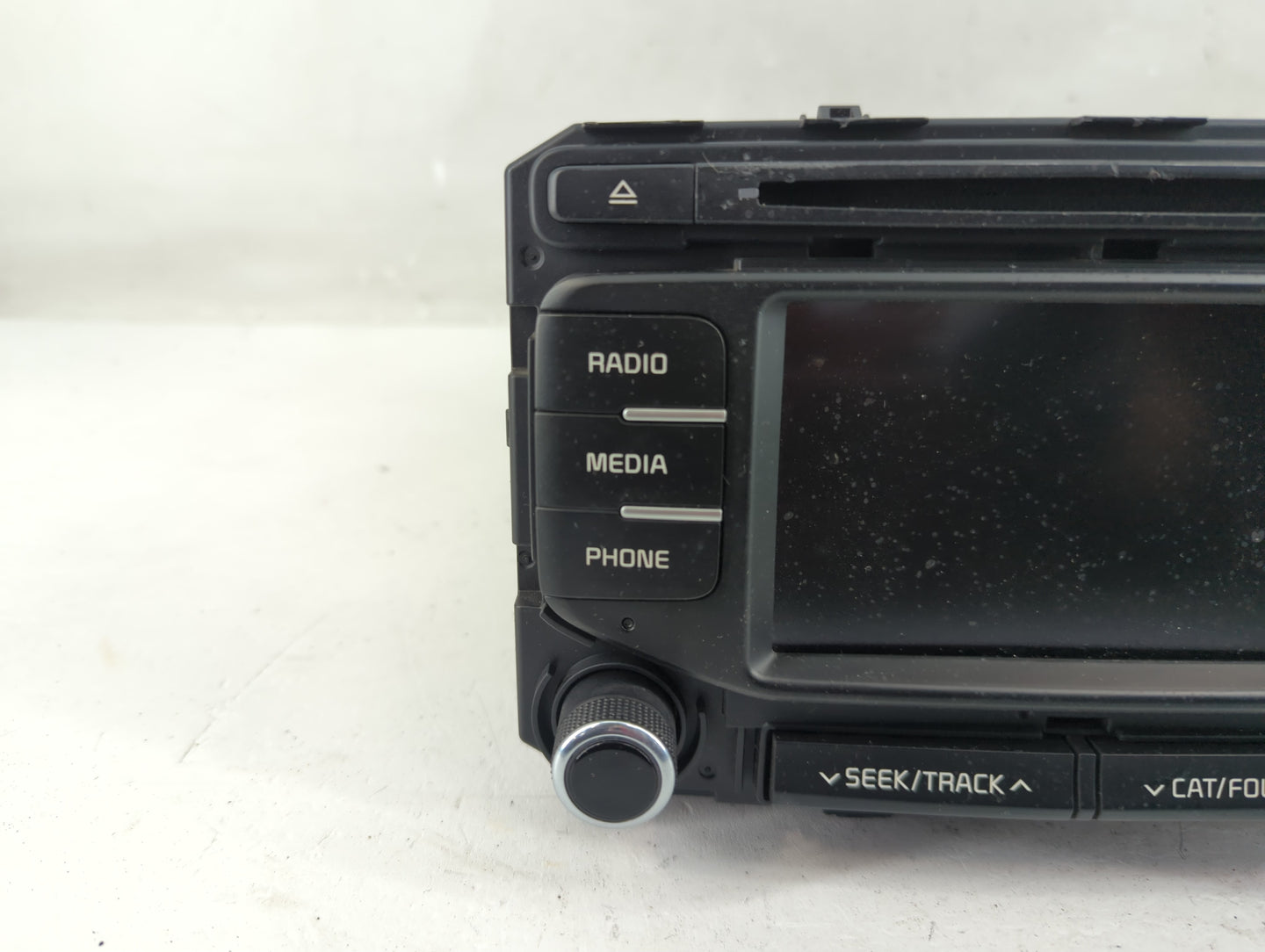 2017-2019 Kia Sportage Radio AM FM Cd Player Receiver Replacement P/N:96180-D9410WK Fits Fits 2017 2018 2019 OEM Used Auto P