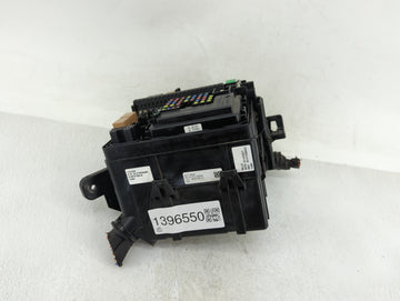 2017-2019 Kia Sportage Fusebox Fuse Box Panel Relay Module P/N:91941-D3022 Fits Fits 2017 2018 2019 OEM Used Auto Parts - Oe
