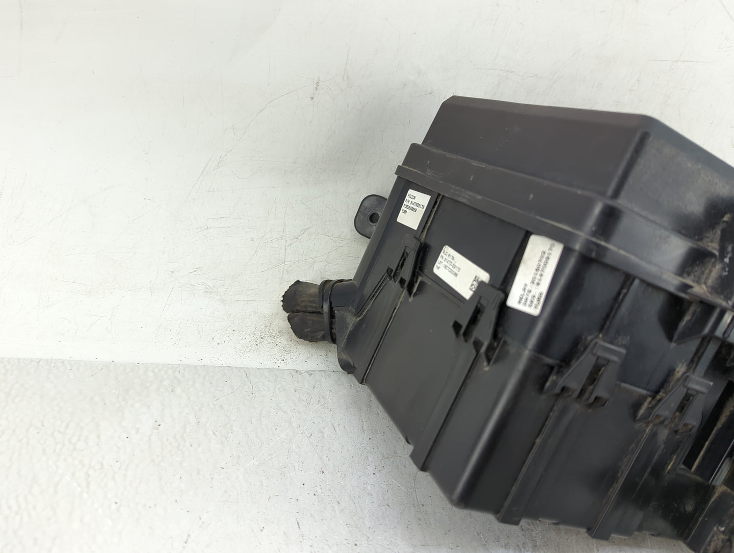2017-2019 Kia Sportage Fusebox Fuse Box Panel Relay Module Fits Fits 2017 2018 2019 OEM Used Auto Parts - Oemusedautoparts1.
