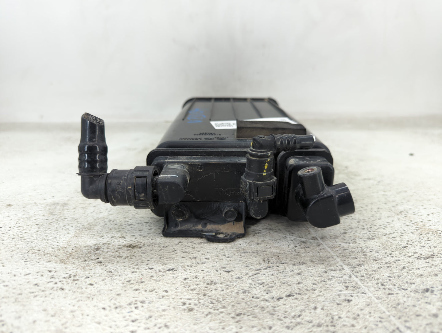 2019 Kia Sportage Fuel Vapor Charcoal Canister 1432105 - Oemusedautoparts1.com