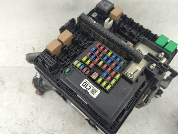 2017-2019 Kia Sportage Fusebox Fuse Box Panel Relay Module P/N:91950-D9800 91950-D9BC0, R617537B Fits Fits 2017 2018 2019 OEM Used Auto Parts