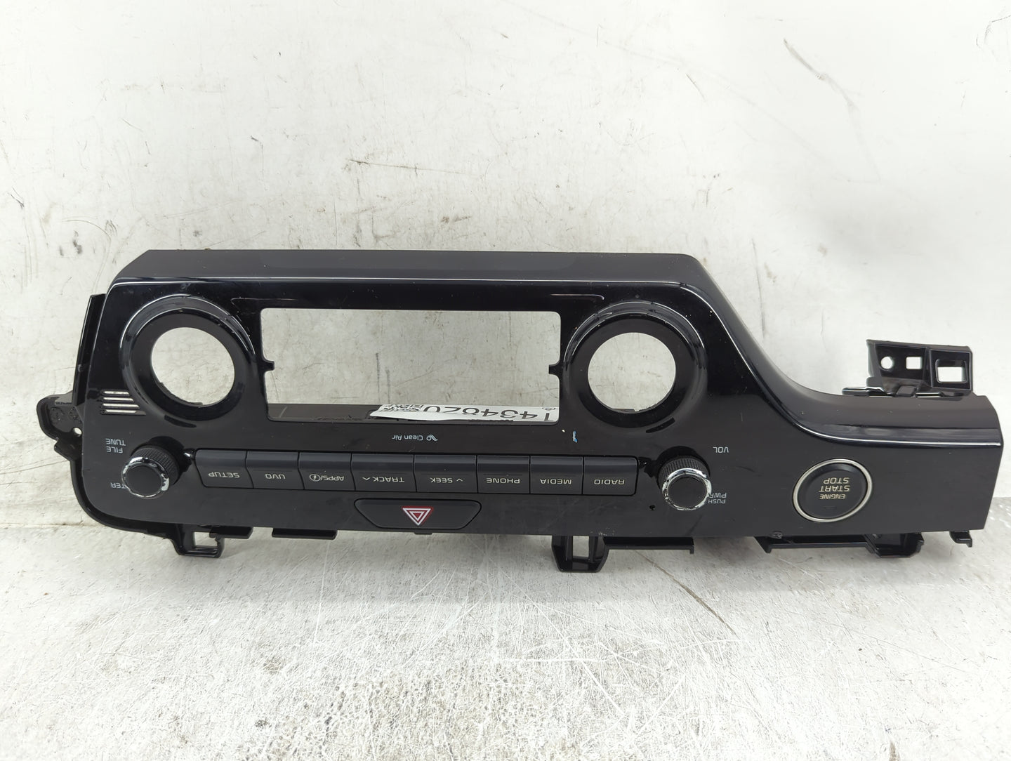 2017-2019 Kia Sportage Radio Control Panel Black - Oemusedautoparts1.com