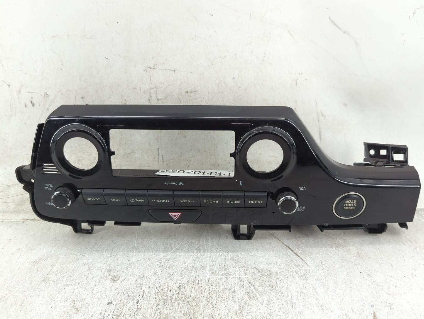 2017-2019 Kia Sportage Radio Control Panel Black - Oemusedautoparts1.com