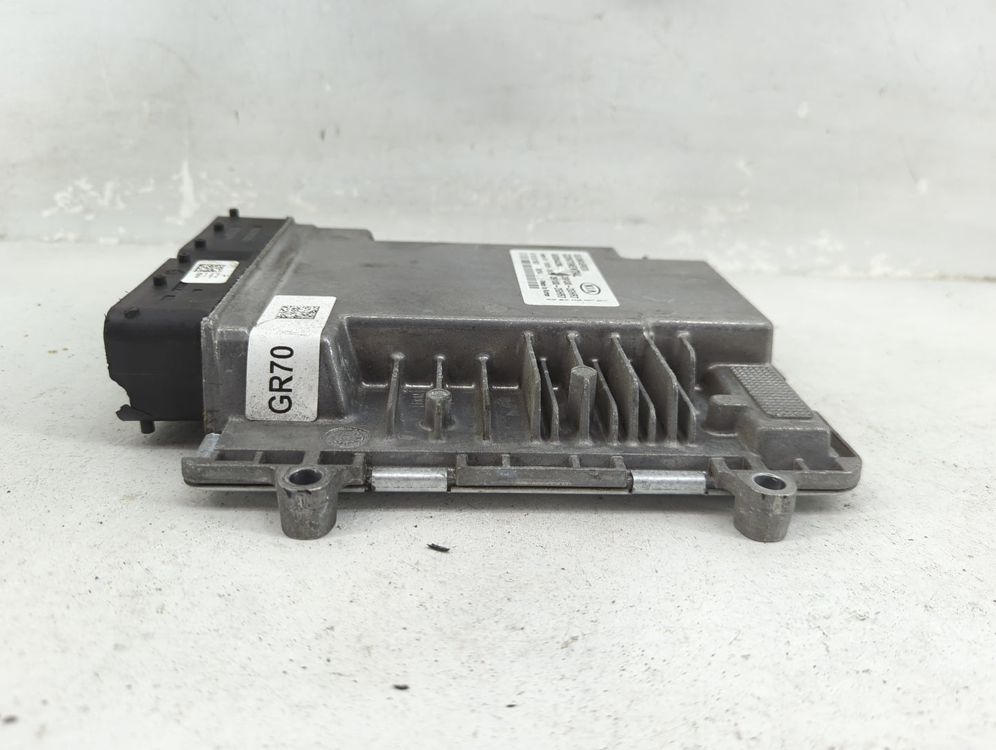 2017-2019 Kia Sportage PCM Engine Control Computer ECU ECM PCU OEM P/N:39130-2GHR7 39100-2GHR7 Fits Fits 2017 2018 2019 OEM 