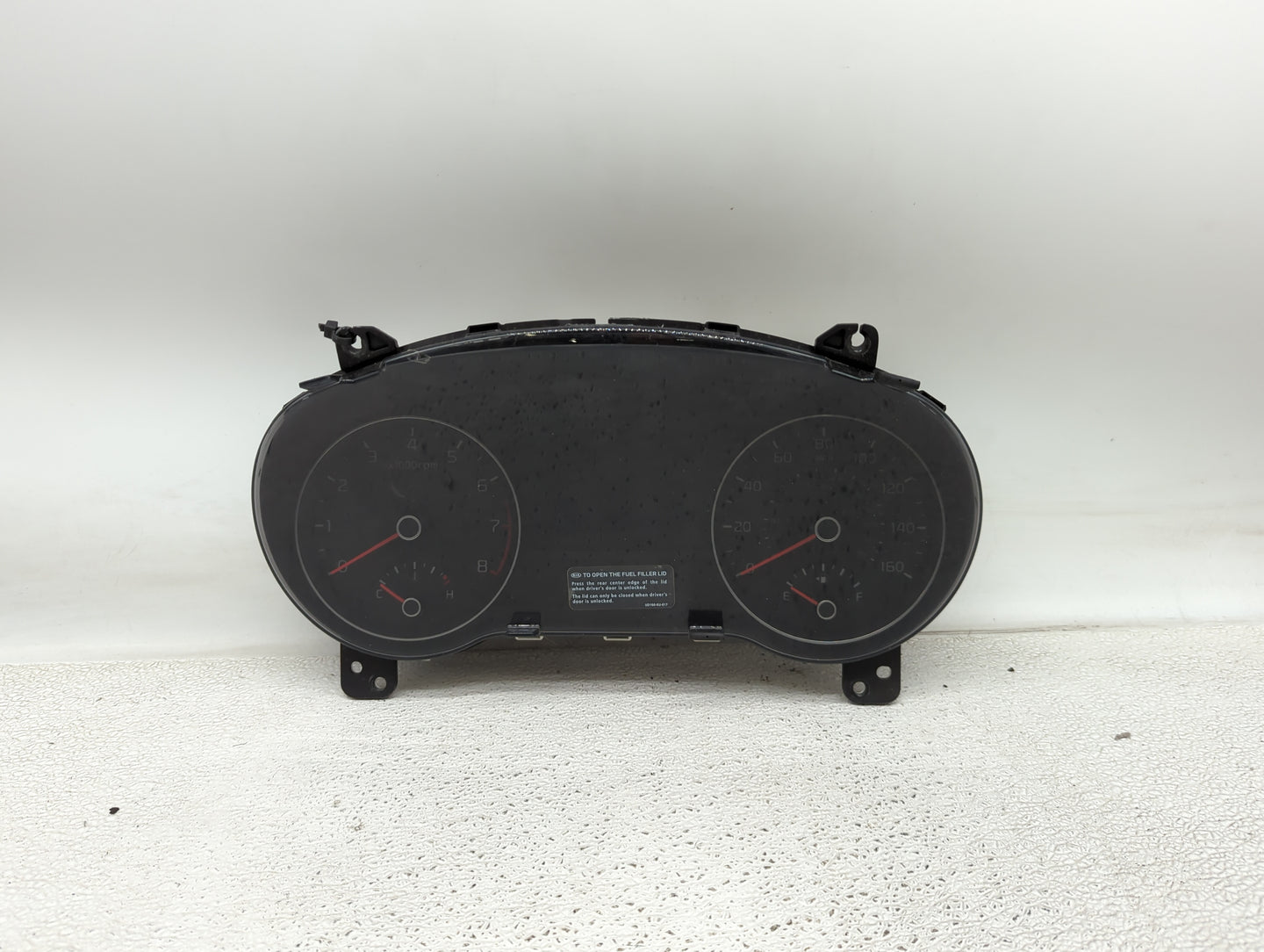 2018-2019 Kia Sportage Instrument Cluster Speedometer Gauges P/N:94021-D9180 Miles: Fits Fits 2018 2019 OEM Used Auto Parts 