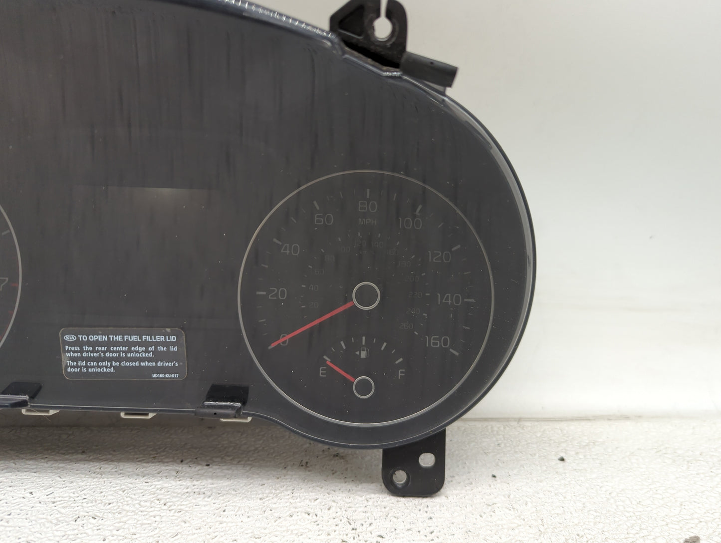 2018-2019 Kia Sportage Instrument Cluster Speedometer Gauges P/N:94021-D9180 Miles: Fits Fits 2018 2019 OEM Used Auto Parts 