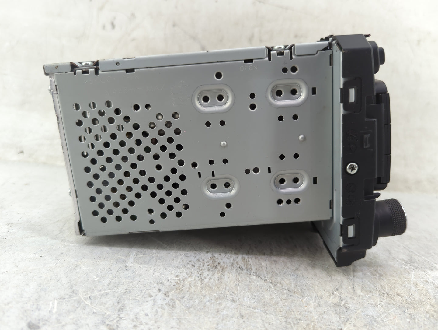 2017-2019 Kia Sportage Radio AM FM Cd Player Receiver Replacement P/N:96180-D9410WK AM1A3D9AN Fits Fits 2017 2018 2019 OEM U