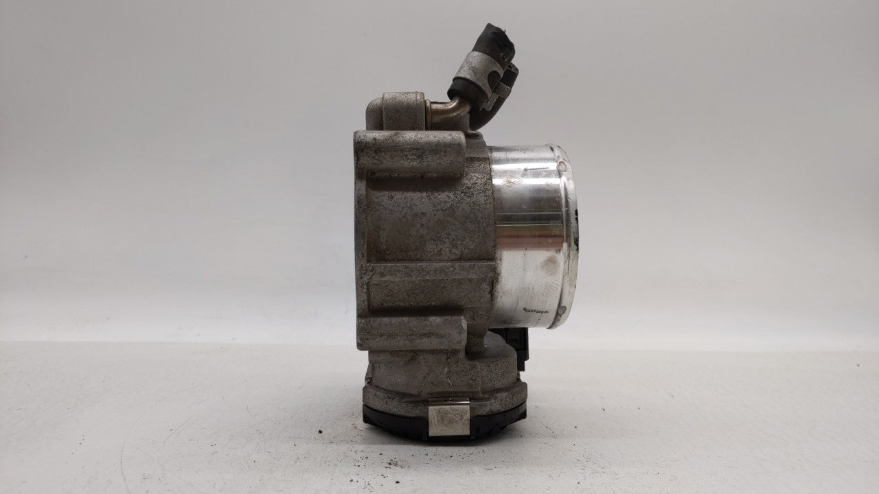 2017-2019 Kia Sportage Throttle Body P/N:35100-2G600 Fits Fits 2015 2016 2017 2018 2019 OEM Used Auto Parts - Oemusedautopar