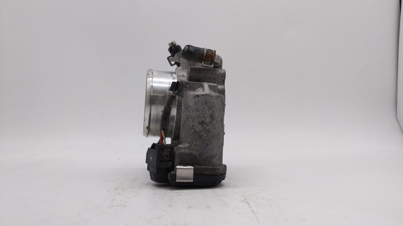 2017-2019 Kia Sportage Throttle Body P/N:35100-2G600 Fits Fits 2015 2016 2017 2018 2019 OEM Used Auto Parts - Oemusedautopar