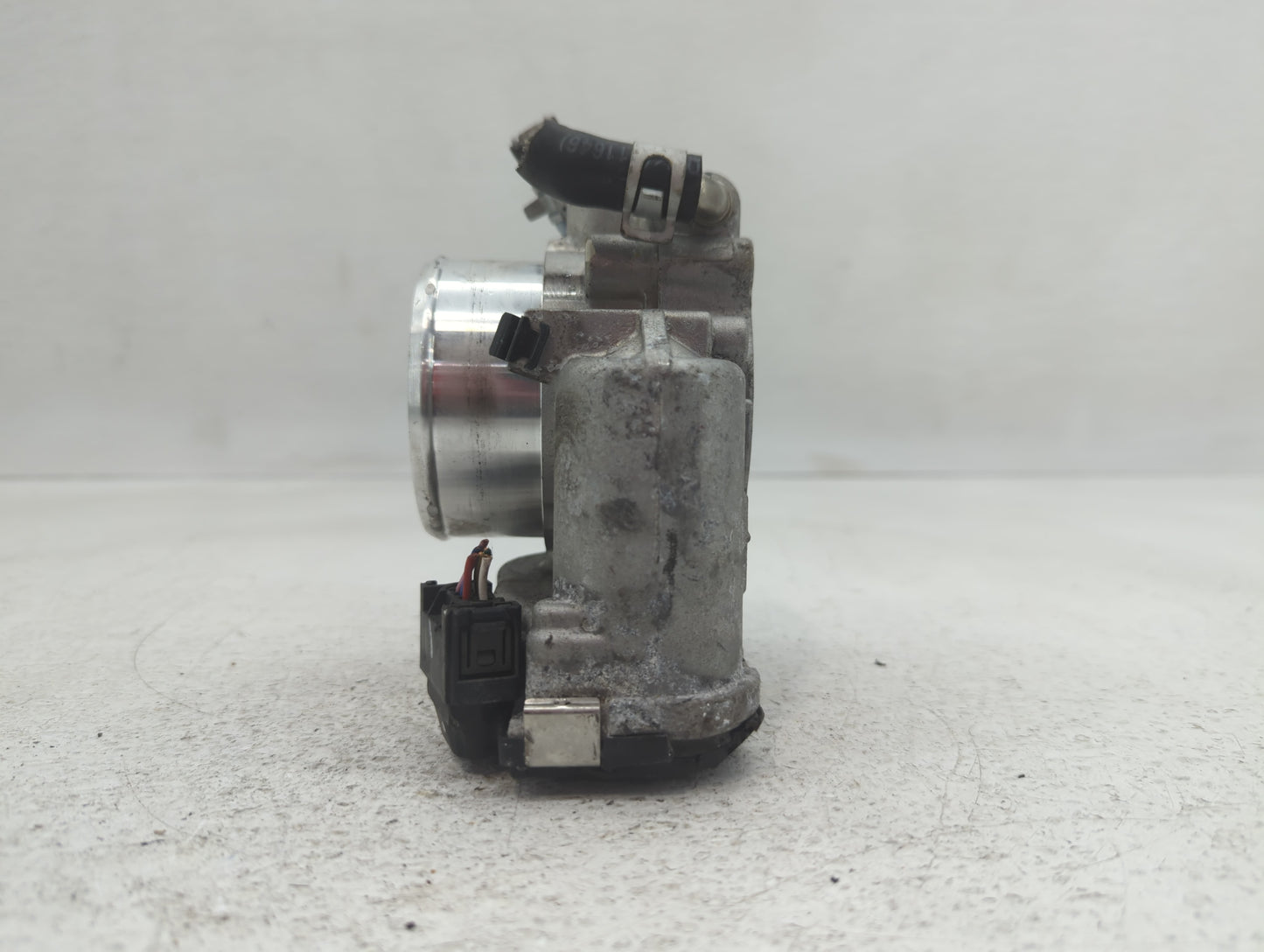 2017-2021 Kia Sportage Throttle Body P/N:0 280 750 618 35100-2G600 Fits Fits 2015 2016 2017 2018 2019 2020 2021 OEM Used Aut