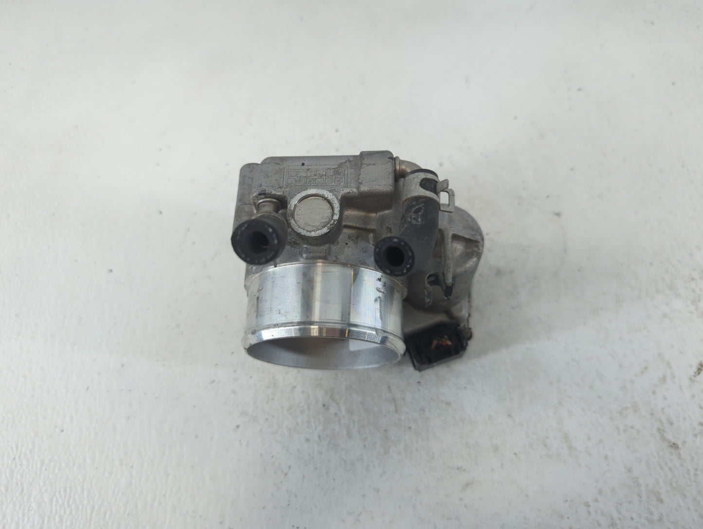 2017-2021 Kia Sportage Throttle Body P/N:35100-2G600 Fits Fits 2015 2016 2017 2018 2019 2020 2021 OEM Used Auto Parts - Oemu