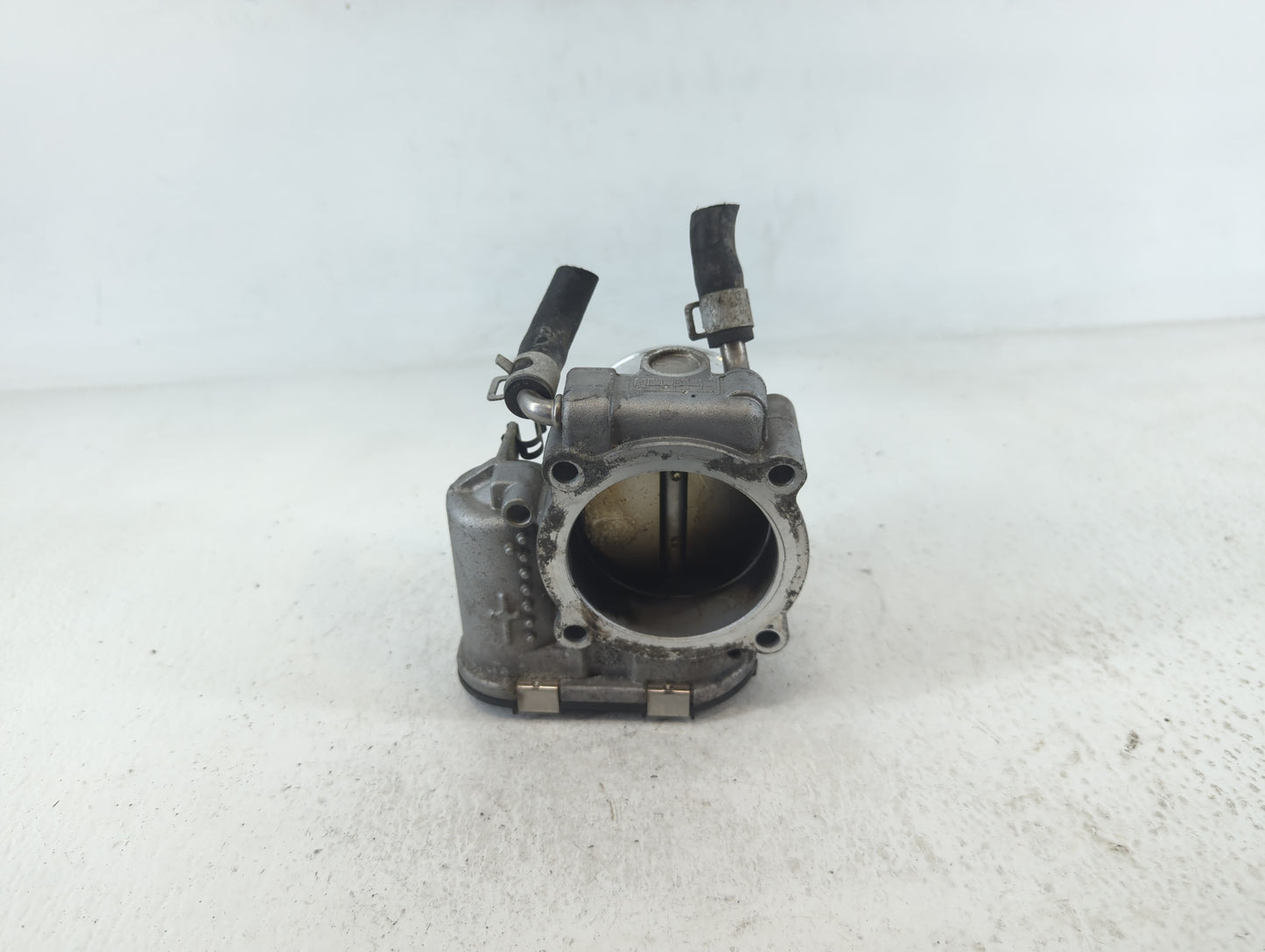 2017-2021 Kia Sportage Throttle Body P/N:35100-2G600 Fits Fits 2015 2016 2017 2018 2019 2020 2021 OEM Used Auto Parts - Oemu