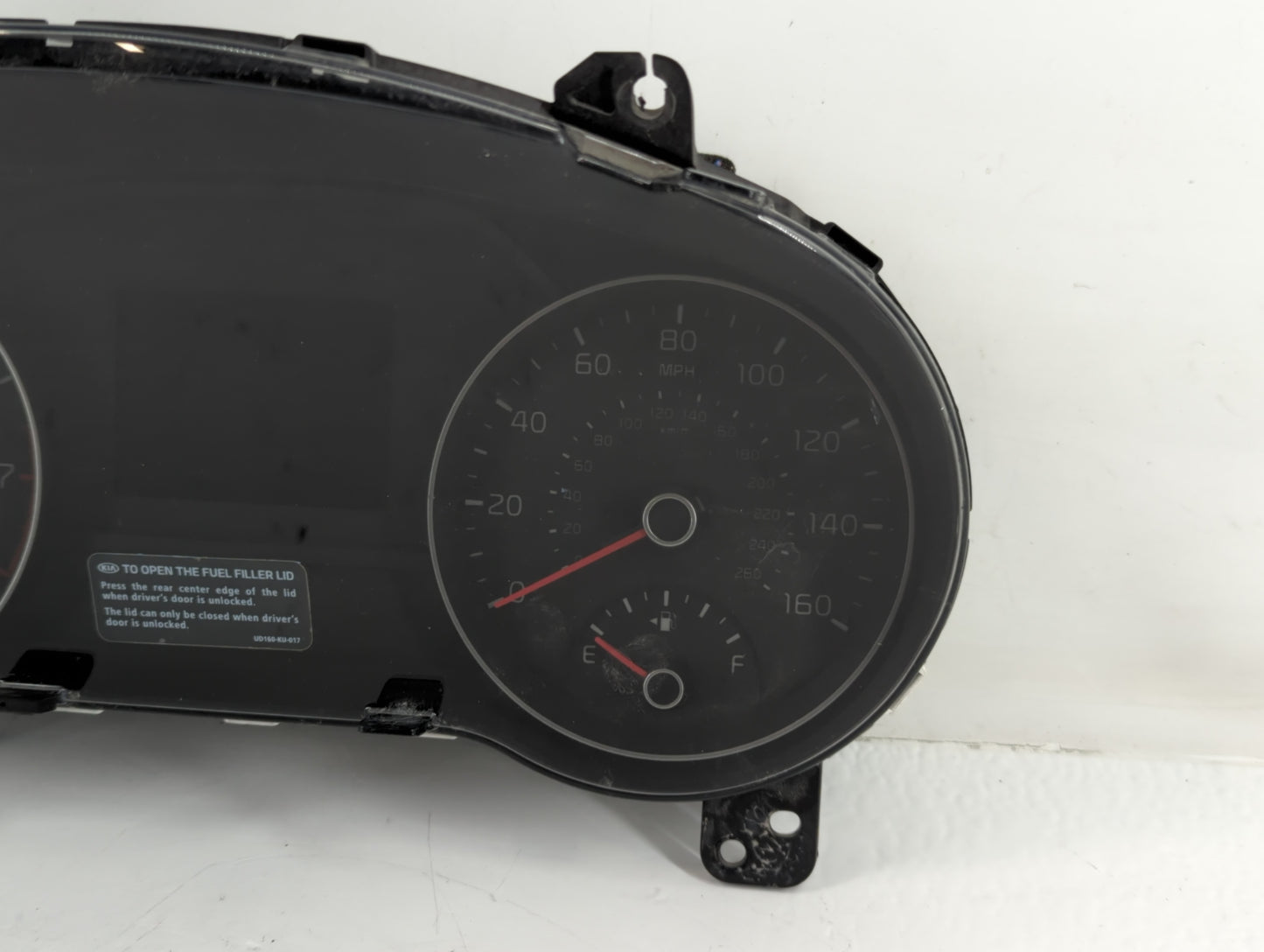 2018-2019 Kia Sportage Instrument Cluster Speedometer Gauges P/N:94021-D9180 Miles: Fits Fits 2018 2019 OEM Used Auto Parts 