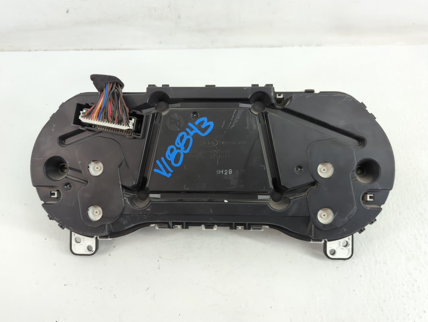 2018-2019 Kia Sportage Instrument Cluster Speedometer Gauges P/N:94021-D9180 Miles: Fits Fits 2018 2019 OEM Used Auto Parts 