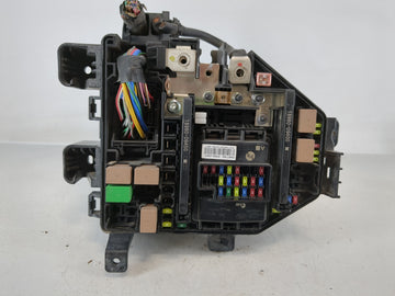 2018-2020 Kia Stinger Fusebox Fuse Box Panel Relay Module P/N:91950-J5822 Fits Fits 2018 2019 2020 OEM Used Auto Parts