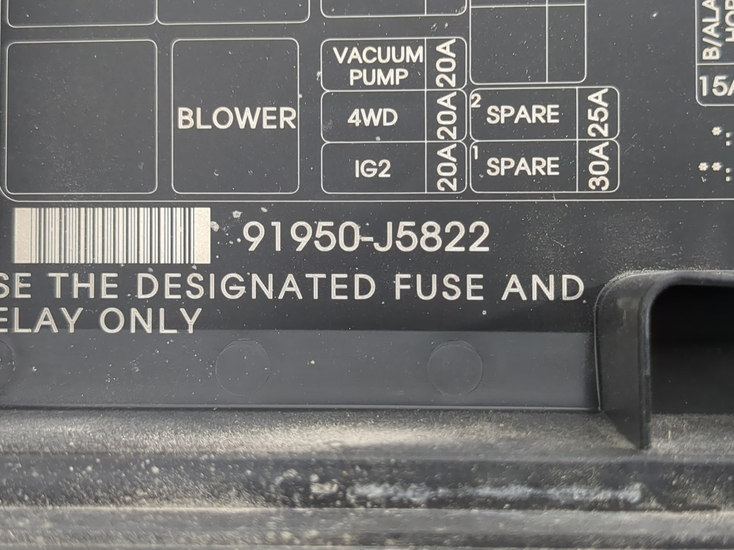 2018-2020 Kia Stinger Fusebox Fuse Box Panel Relay Module P/N:91950-J5822 Fits Fits 2018 2019 2020 OEM Used Auto Parts - Oem
