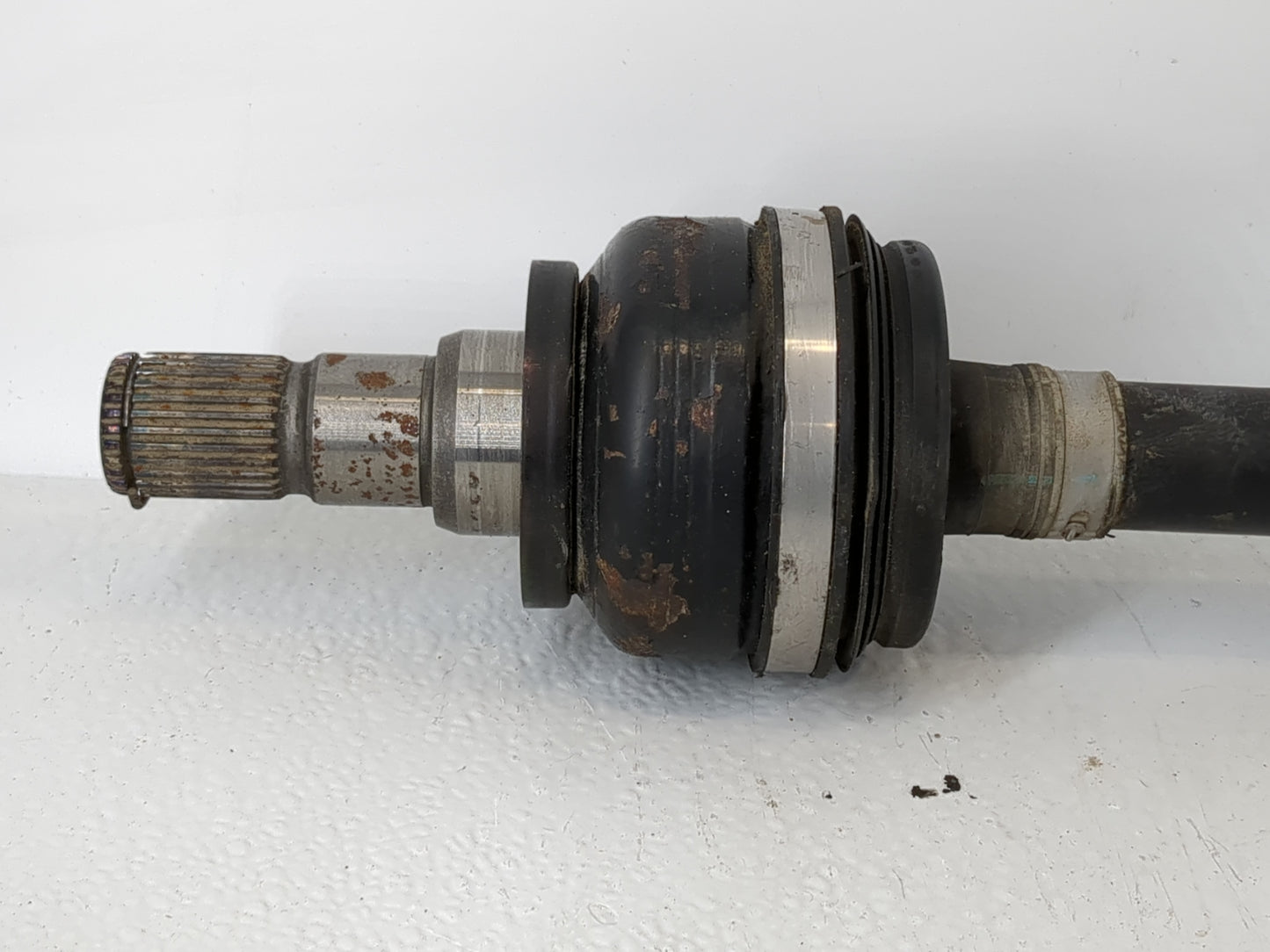 2018-2020 Kia Stinger Axle Shaft Front Driver Cv C/v - Oemusedautoparts1.com