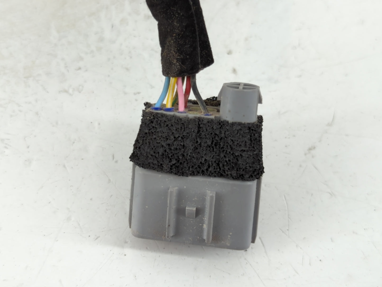 2018-2020 Kia Stinger Side Mirror Replacement Driver Left View Door Mirror P/N:E13049760 Fits Fits 2018 2019 2020 OEM Used A