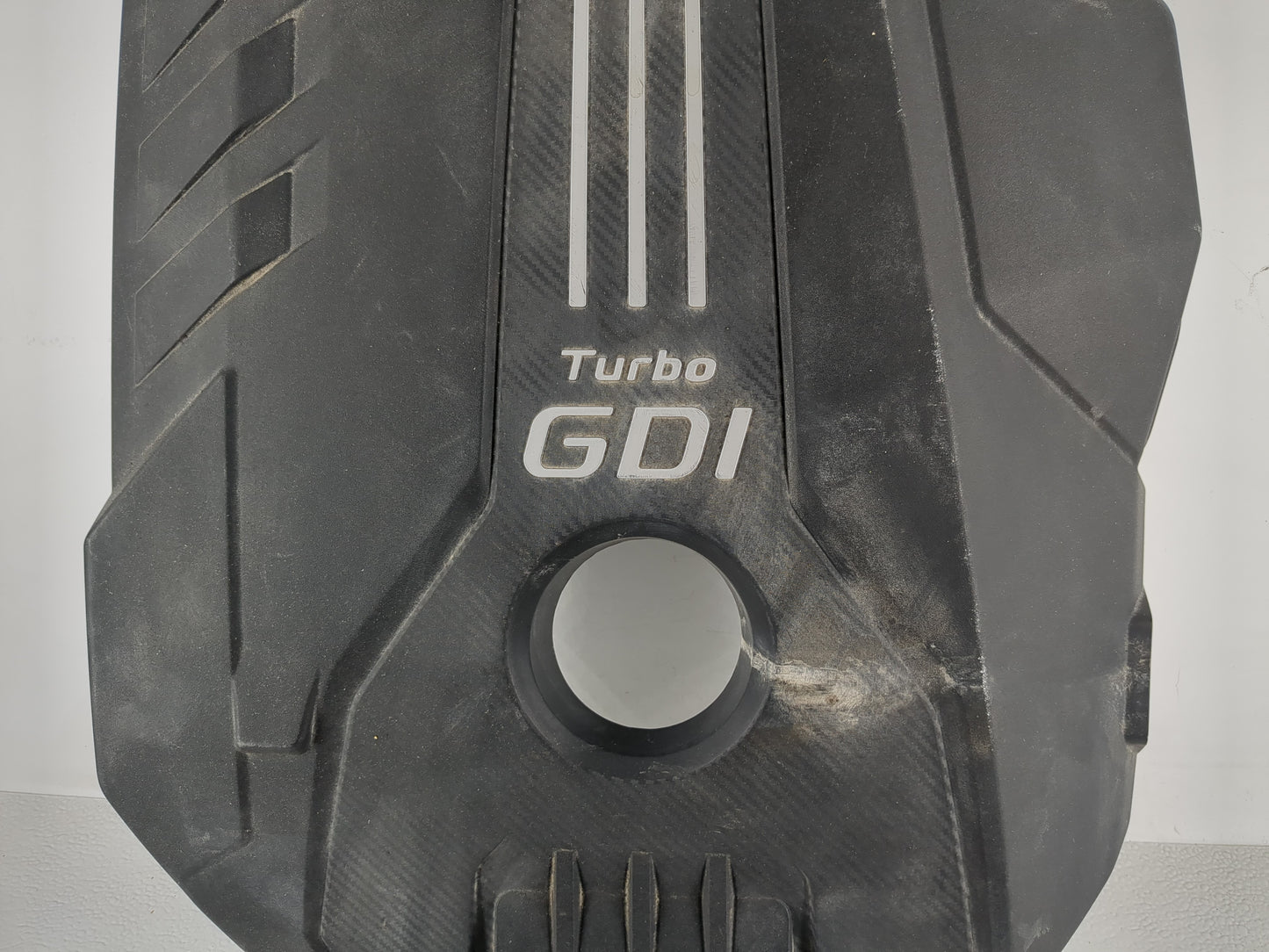 2019 Kia Stinger Engine Cover - Oemusedautoparts1.com