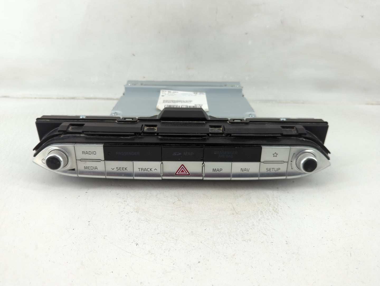 2019-2020 Kia Stinger Radio AM FM Cd Player Receiver Replacement P/N:96560-J5760FHV Fits Fits 2019 2020 OEM Used Auto Parts 