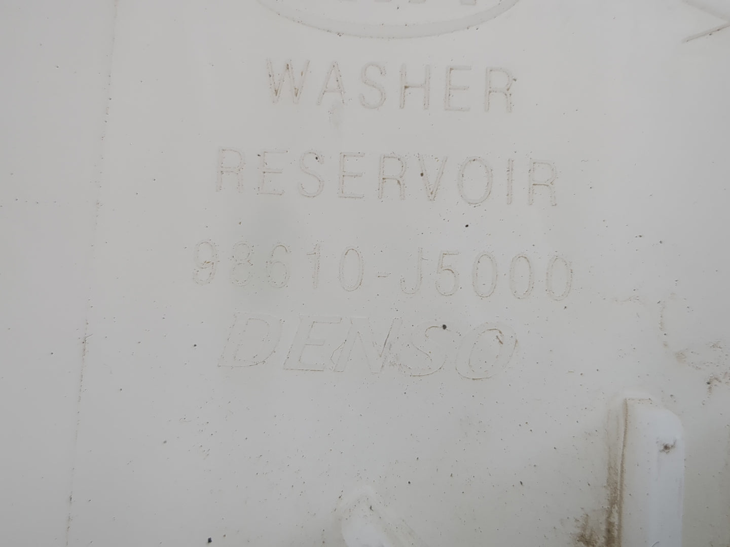 2018-2020 Kia Stinger Windshield Washer Fluid Reservoir Bottle Oem - Oemusedautoparts1.com