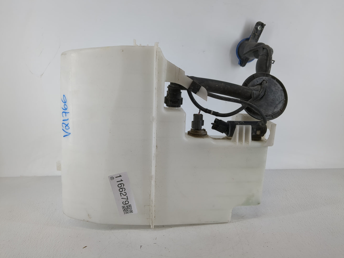 2018-2020 Kia Stinger Windshield Washer Fluid Reservoir Bottle Oem - Oemusedautoparts1.com