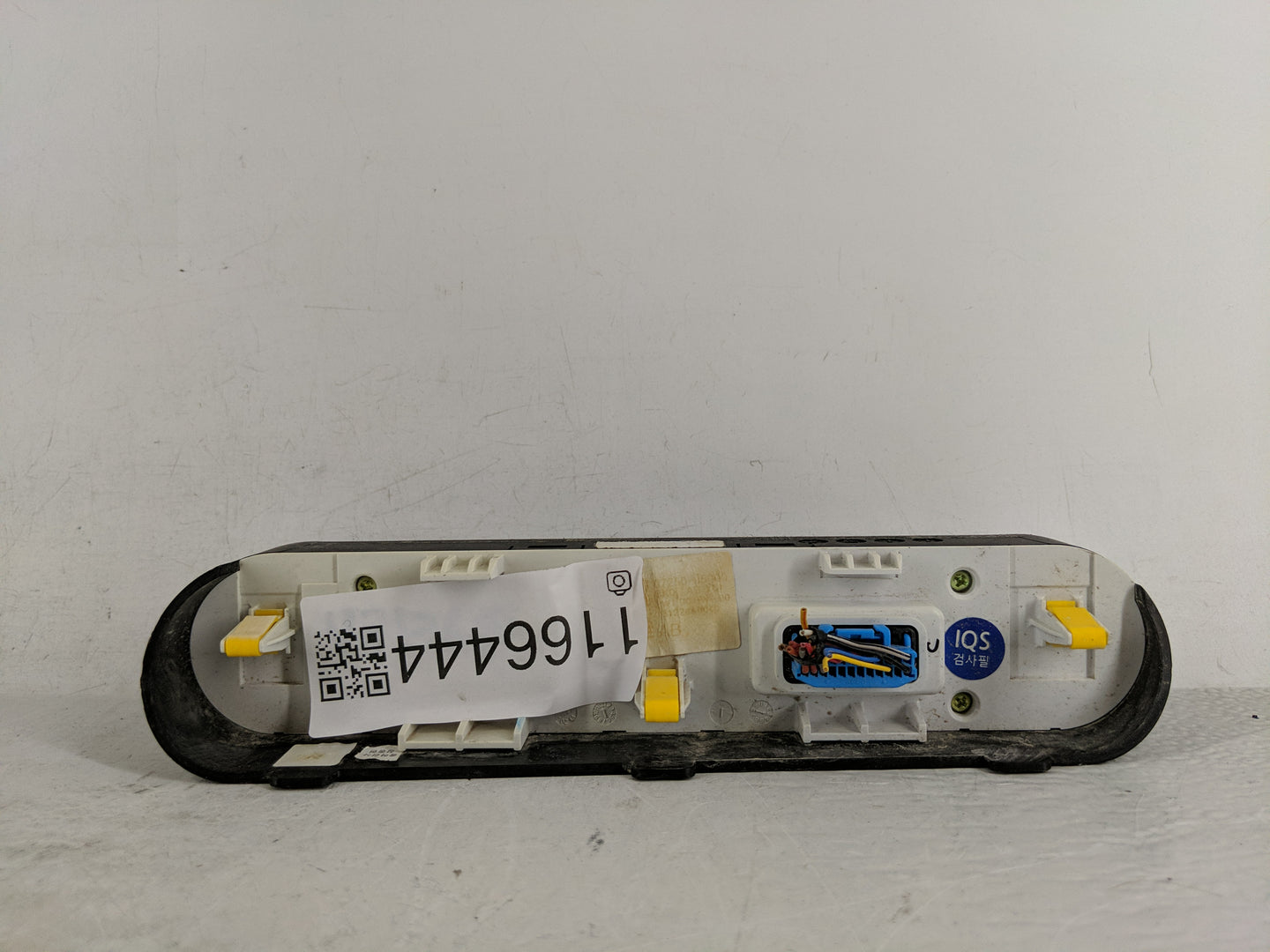 2018-2020 Kia Stinger Climate Control Module Temperature AC/Heater Replacement P/N:97250-J5XXX 97250-J5000 Fits OEM Used Aut