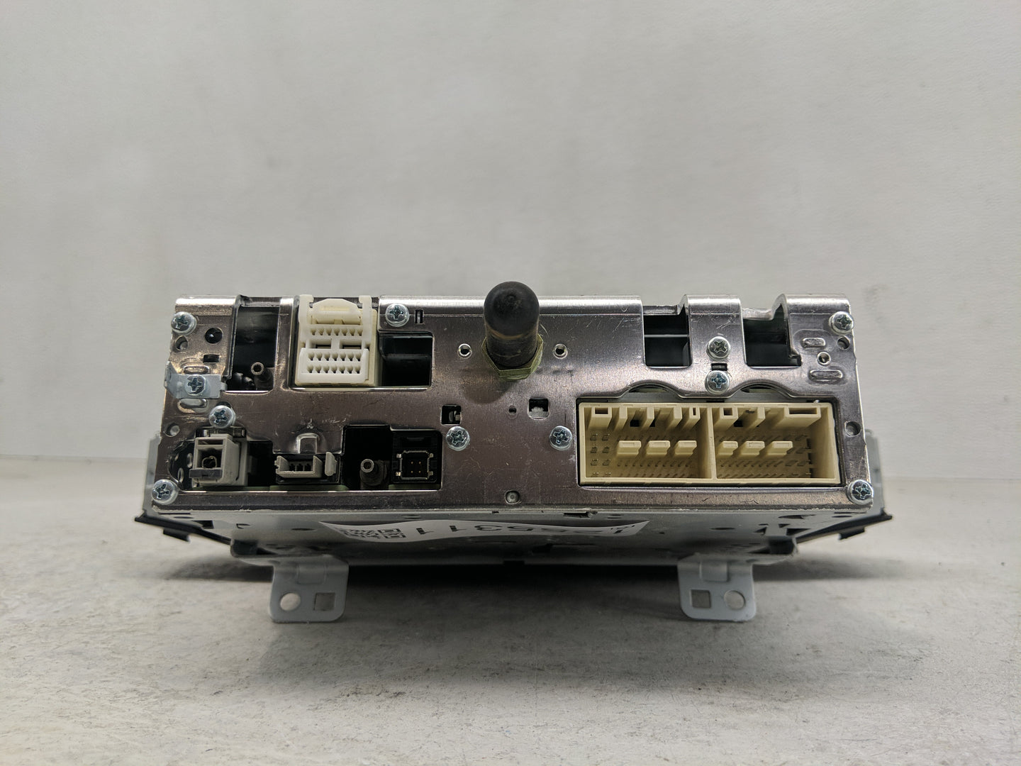 2019-2020 Kia Stinger Radio AM FM Cd Player Receiver Replacement P/N:96160-J5110FHV Fits Fits 2019 2020 OEM Used Auto Parts 