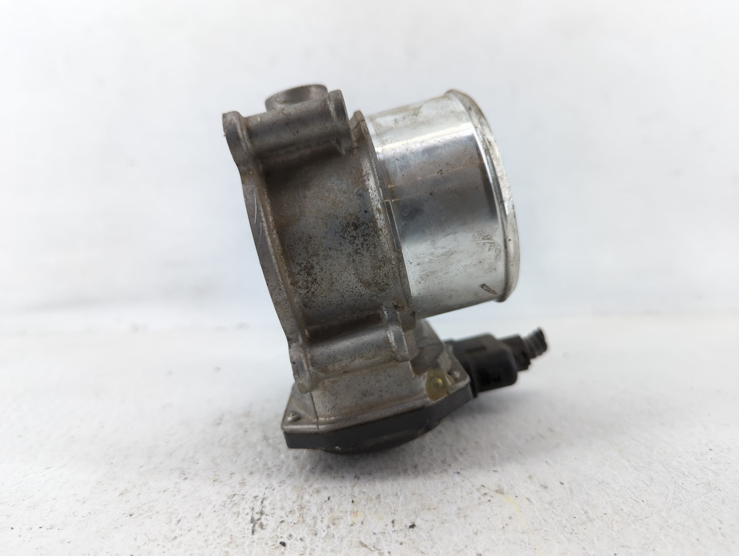 2018-2020 Kia Stinger Throttle Body P/N:35100-3L000 Fits Fits 2017 2018 2019 2020 2021 OEM Used Auto Parts - Oemusedautopart