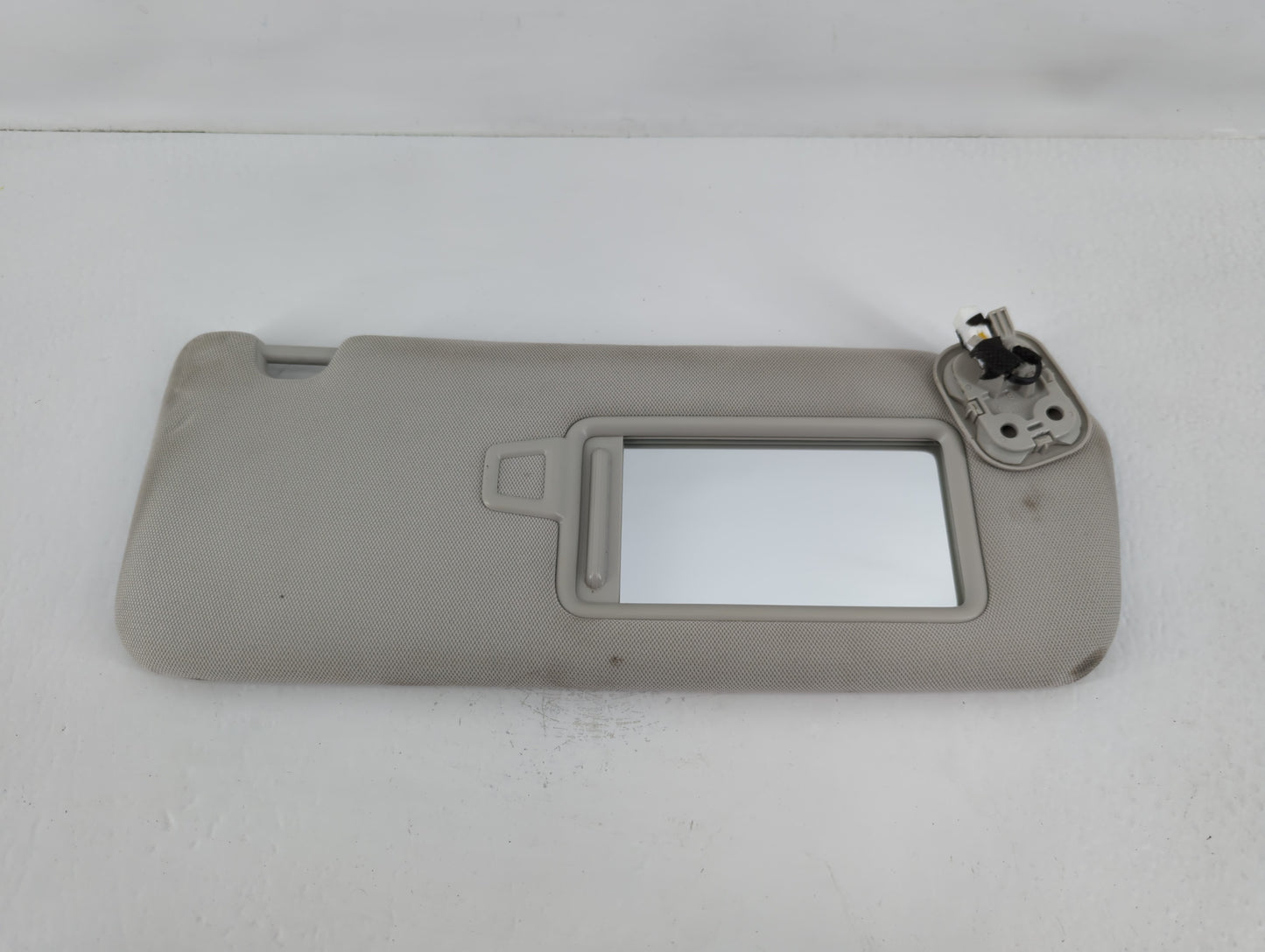 2018-2020 Kia Stinger Sun Visor Shade Replacement Passenger Right Mirror Fits Fits 2018 2019 2020 OEM Used Auto Parts - Oemu