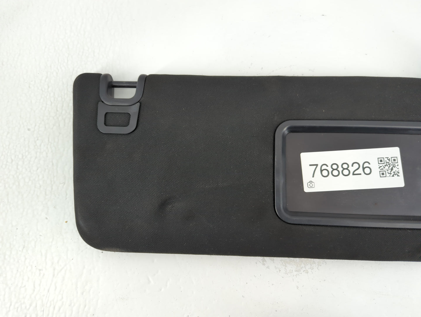 2019 Land Rover Discovery Sun Visor Shade Replacement Passenger Right Mirror Fits OEM Used Auto Parts - Oemusedautoparts1.co