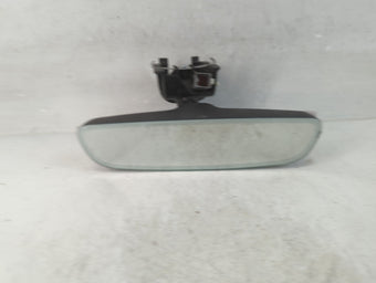 compare product 2019 Land Rover Discovery Interior Rear View Mirror Replacement OEM P/N:E11048560 Fits Fits 2017 2018 2020 OEM Used Auto Parts