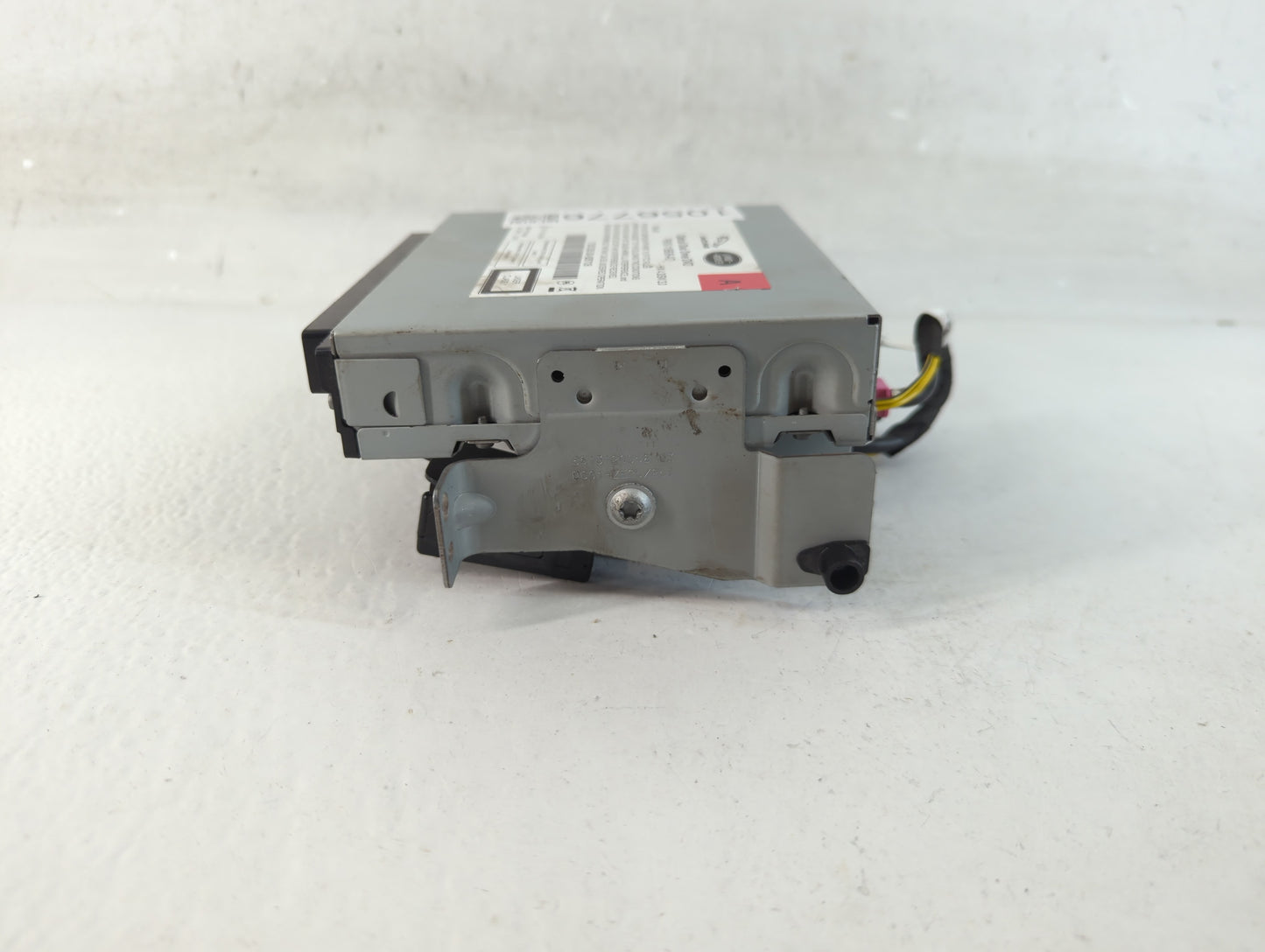 2017-2019 Land Rover Discovery Sport Radio AM FM Cd Player Receiver Replacement P/N:FW93-11B608-AD Fits Fits 2017 2018 2019 