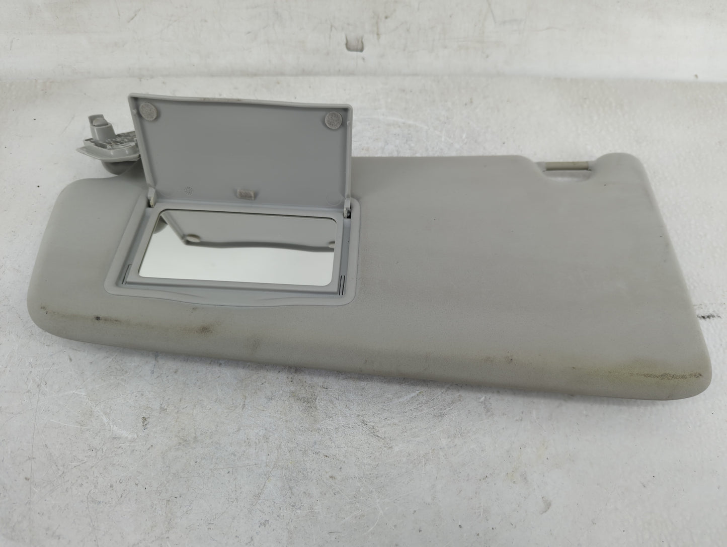 2015-2019 Land Rover Discovery Sport Sun Visor Shade Replacement Driver Left Mirror Fits Fits 2015 2016 2017 2018 2019 OEM U
