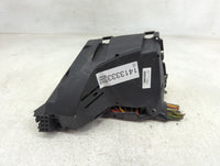 2018-2019 Land Rover Discovery Sport Fusebox Fuse Box Panel Relay Module Fits Fits 2018 2019 OEM Used Auto Parts - Oemusedau
