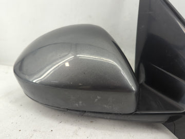 2018-2019 Land Rover Discovery Sport Passenger Side View Mirror - Right Door Mirror OEM Used