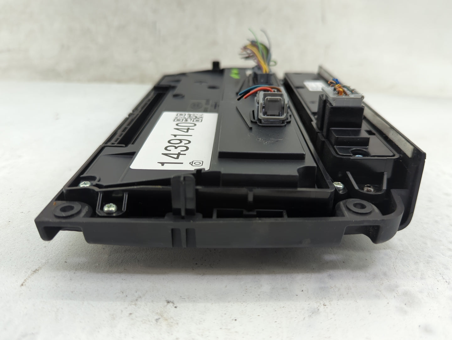 2017-2019 Land Rover Discovery Sport Climate Control Module Temperature AC/Heater Replacement P/N:HK72-14B596-KA Fits OEM Us
