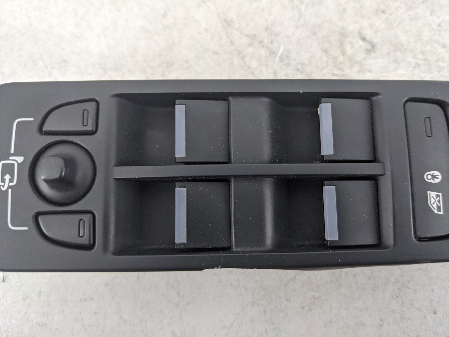 2015-2019 Land Rover Discovery Sport Master Power Window Switch Replacement Driver Side Left P/N:FK72-14540-AD HW02 Fits OEM
