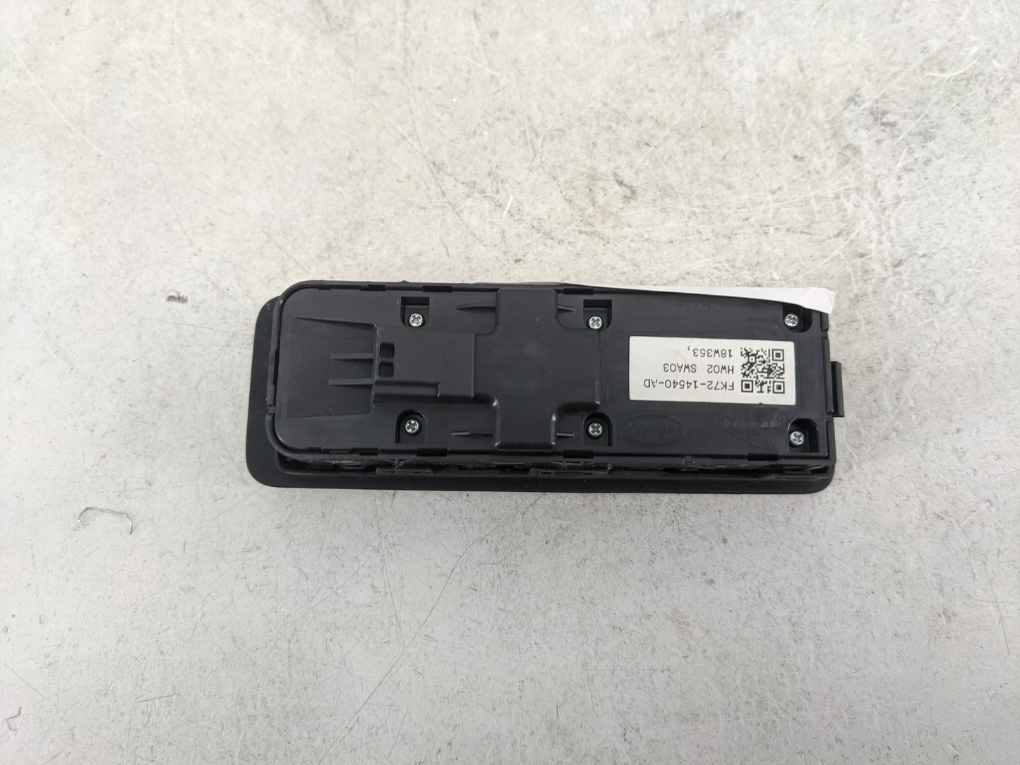 2015-2019 Land Rover Discovery Sport Master Power Window Switch Replacement Driver Side Left P/N:FK72-14540-AD HW02 Fits OEM