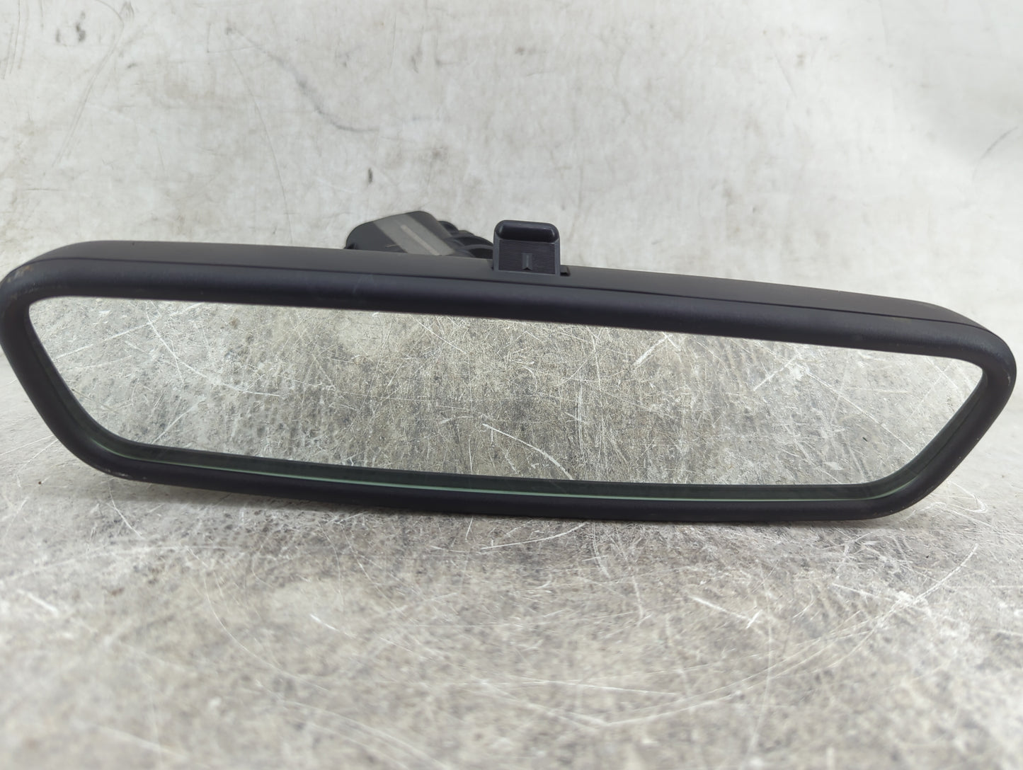 2015-2019 Land Rover Discovery Sport Interior Rear View Mirror Replacement OEM P/N:FK72-17E678-DA 915-0042 Fits OEM Used Aut