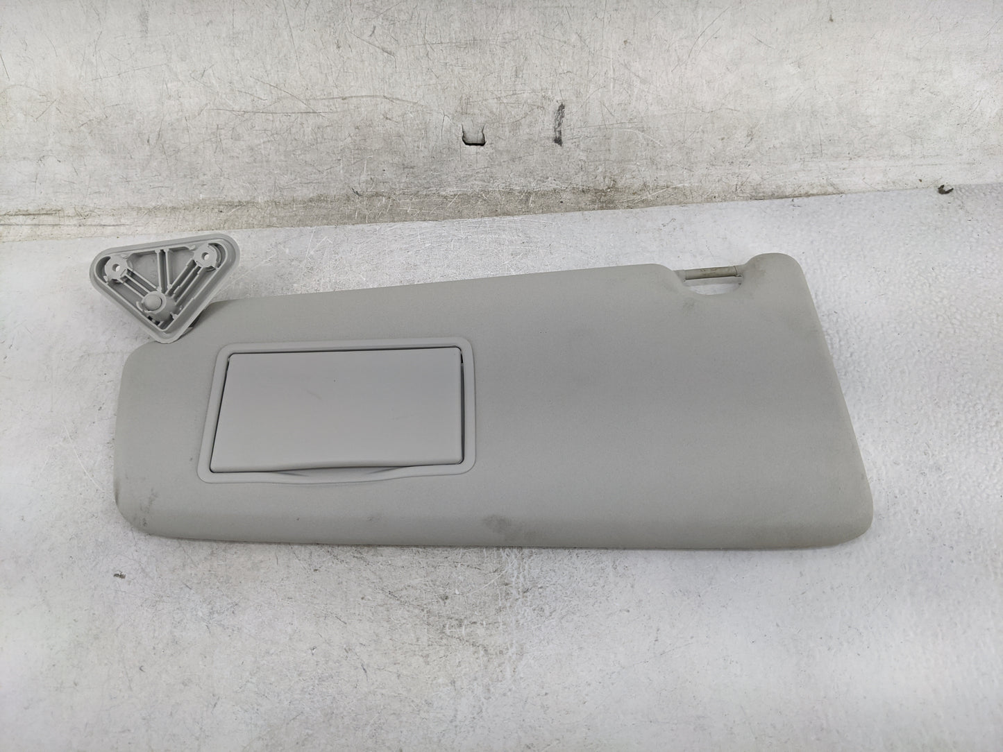 2015-2019 Land Rover Discovery Sport Sun Visor Shade Replacement Driver Left Mirror Fits Fits 2015 2016 2017 2018 2019 OEM U