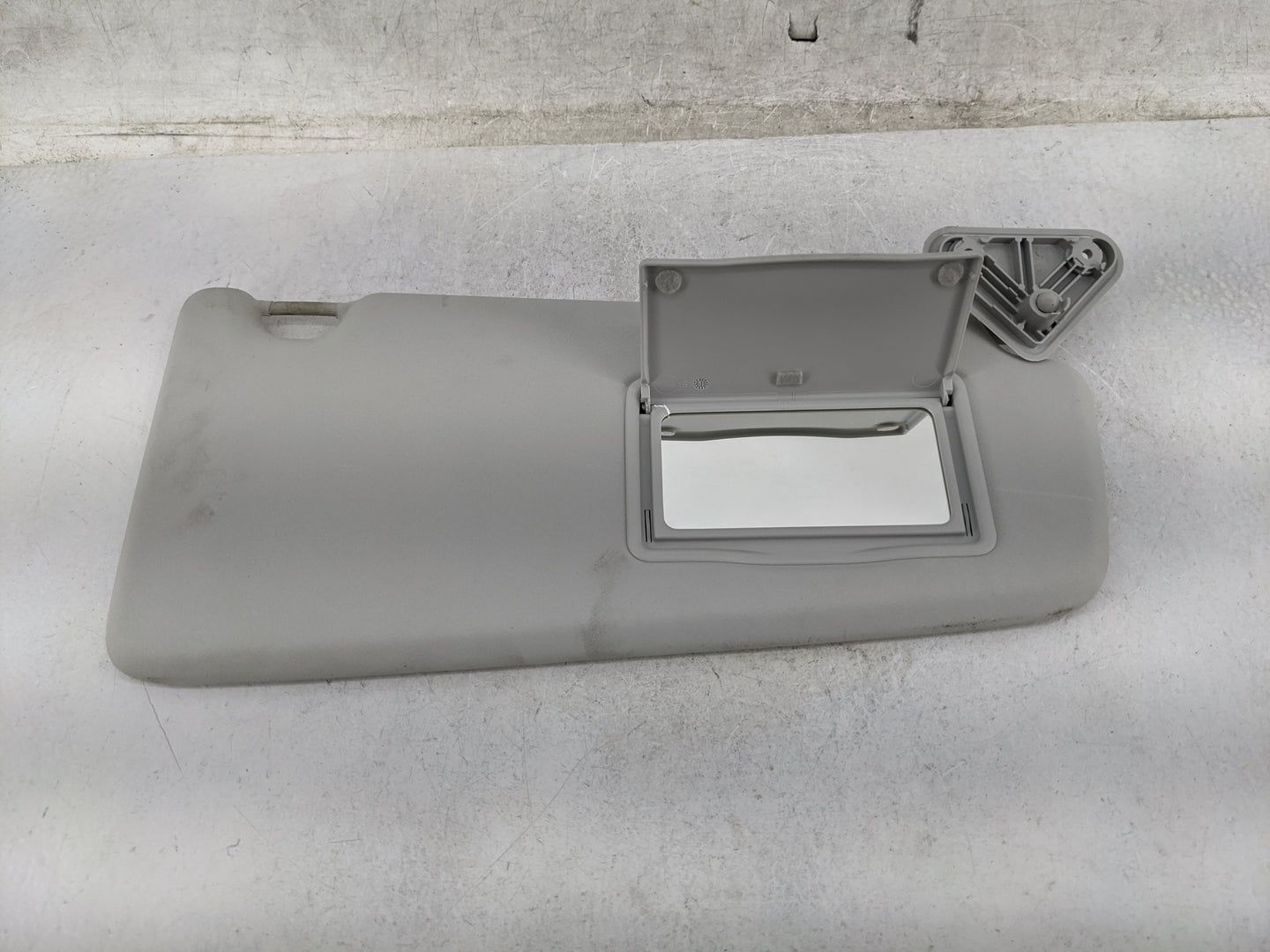 2015-2019 Land Rover Discovery Sport Sun Visor Shade Replacement Passenger Right Mirror Fits Fits 2015 2016 2017 2018 2019 O