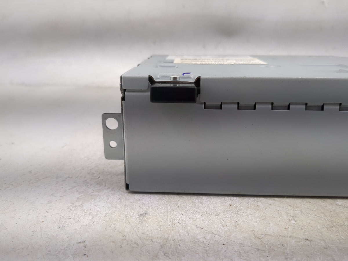 2017-2019 Land Rover Discovery Sport Radio AM FM Cd Player Receiver Replacement P/N:HX63-18K812-DG A50213767 Fits OEM Used A