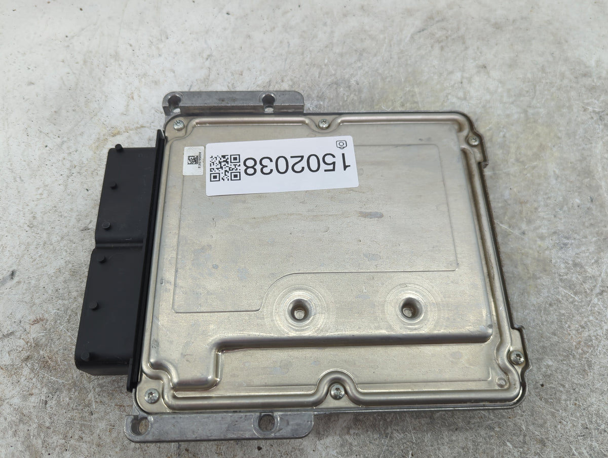 2019 Land Rover Evoque PCM Engine Control Computer ECU ECM PCU OEM P/N:HJ32-14C568-AB 0261S18820 Fits Fits 2018 OEM Used Aut
