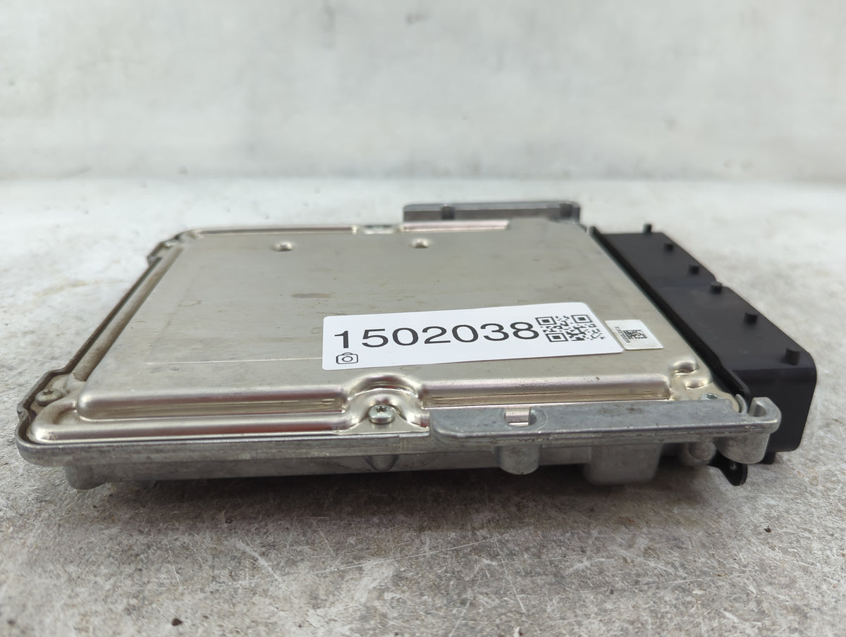 2019 Land Rover Evoque PCM Engine Control Computer ECU ECM PCU OEM P/N:HJ32-14C568-AB 0261S18820 Fits Fits 2018 OEM Used Aut