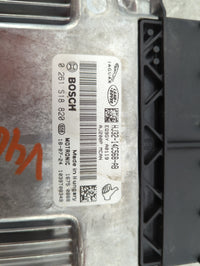 2019 Land Rover Evoque PCM Engine Control Computer ECU ECM PCU OEM P/N:HJ32-14C568-AB 0261S18820 Fits Fits 2018 OEM Used Aut
