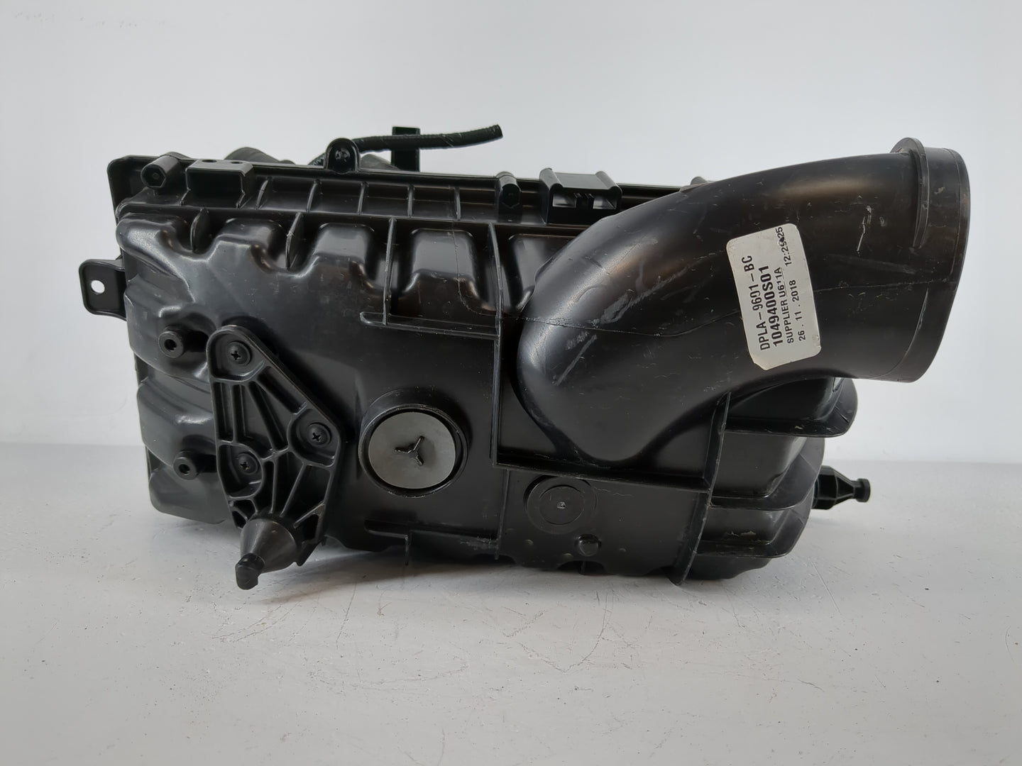 2016-2019 Land Rover Range Rover Air Cleaner Intake-duct Hose Tube - Oemusedautoparts1.com
